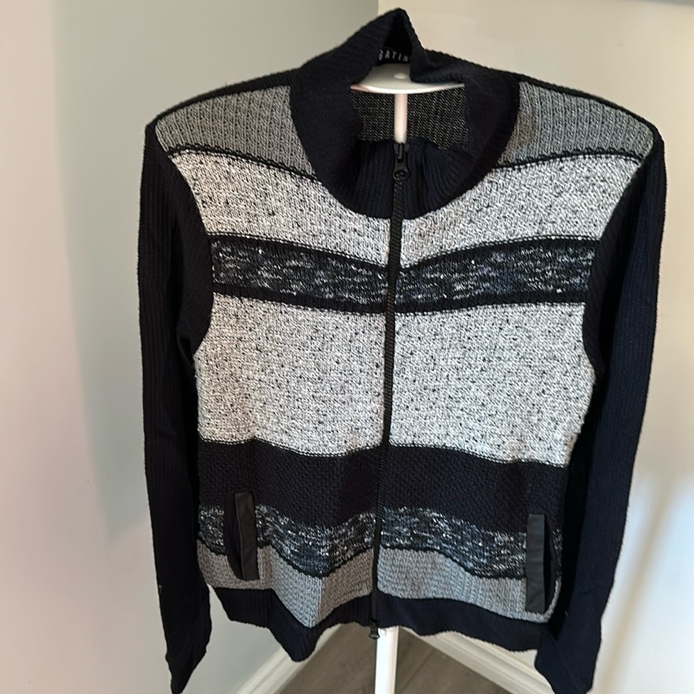 Sabatini size M lightweight leather trim sweater from New Zeland